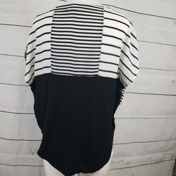 One September Anthro Madrigal flowy top XS - Picture 5 of 7